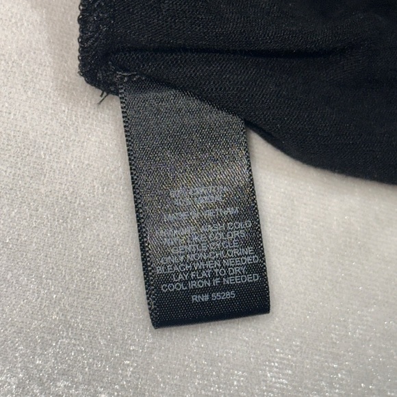 black & white sleeveless Express top size xs - Picture 4 of 4